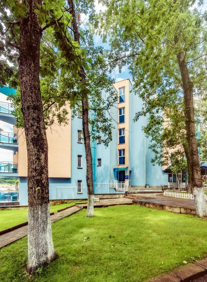 Hotel Park 2 Китен Экстерьер фото